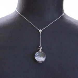 Limited Holiday Edition Shake Necklace